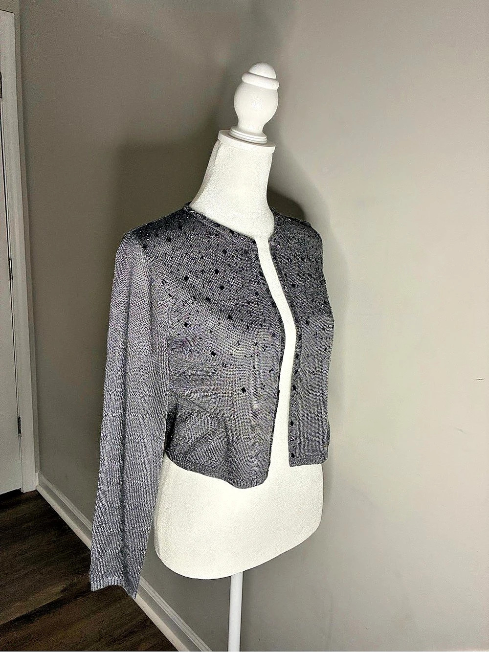 Liz Claiborne Women's Gray Cardigan Size 2